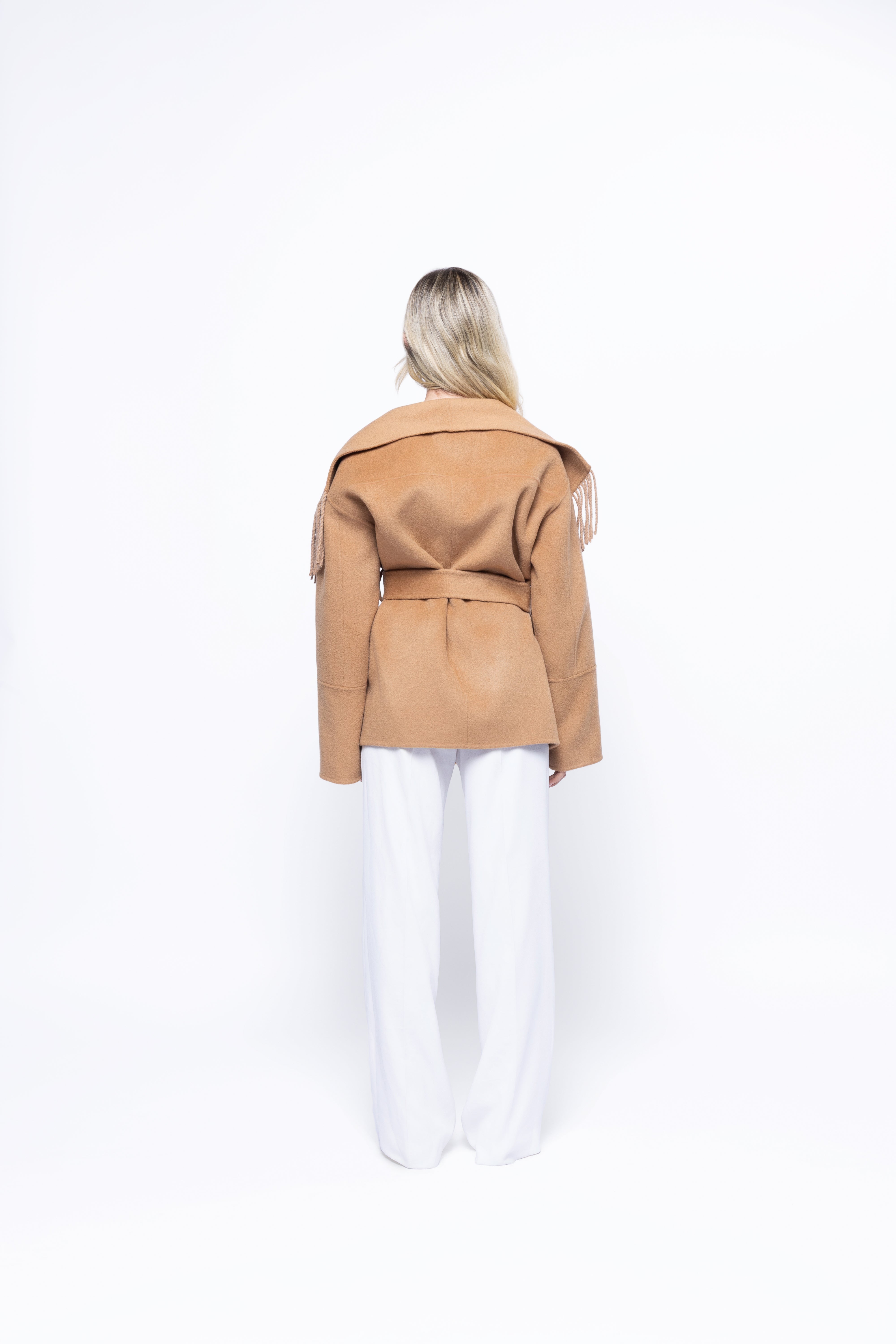 Chaqueta Camel con Flecos