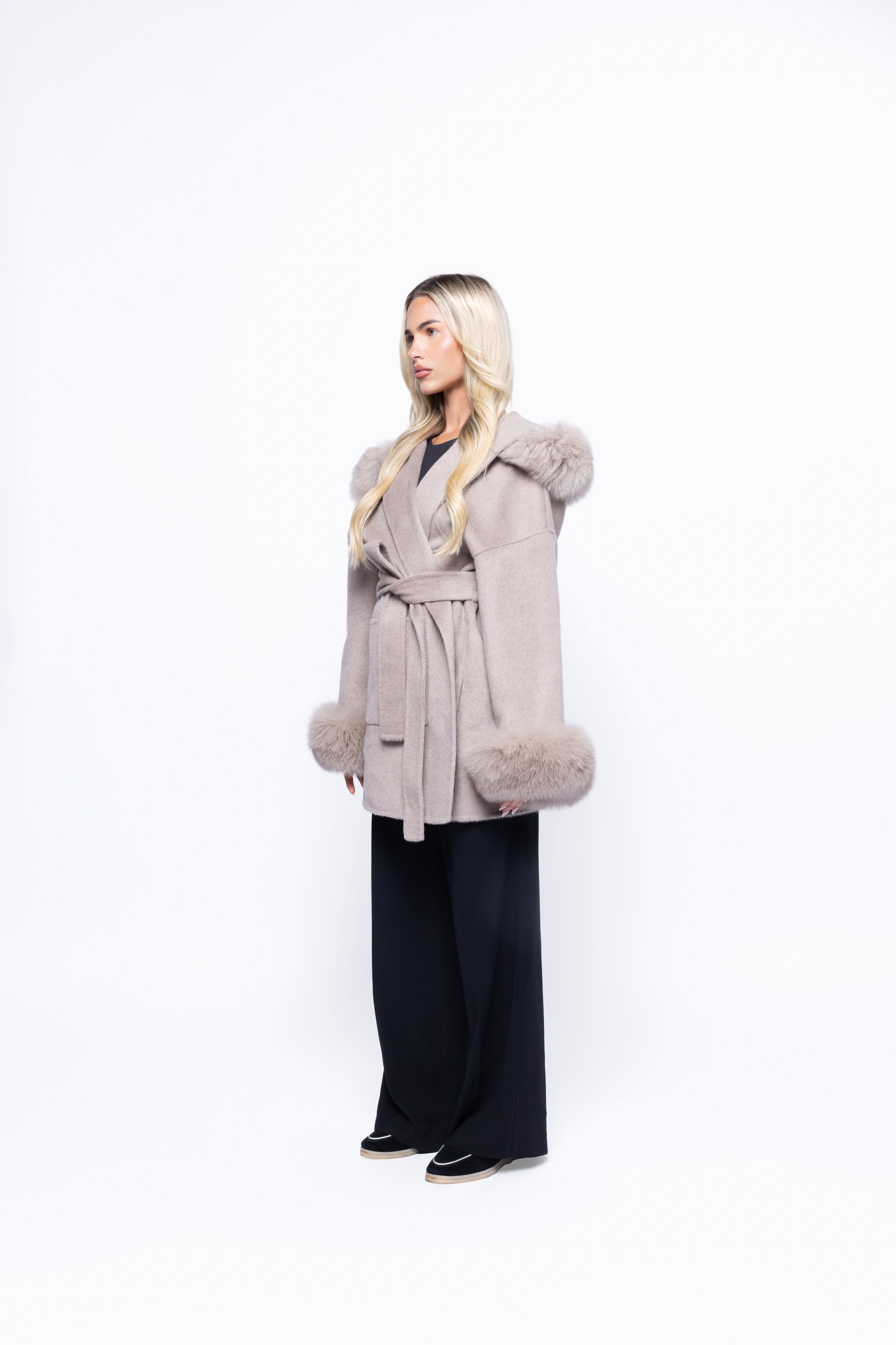 Abrigo Envolvente Beige Rosado