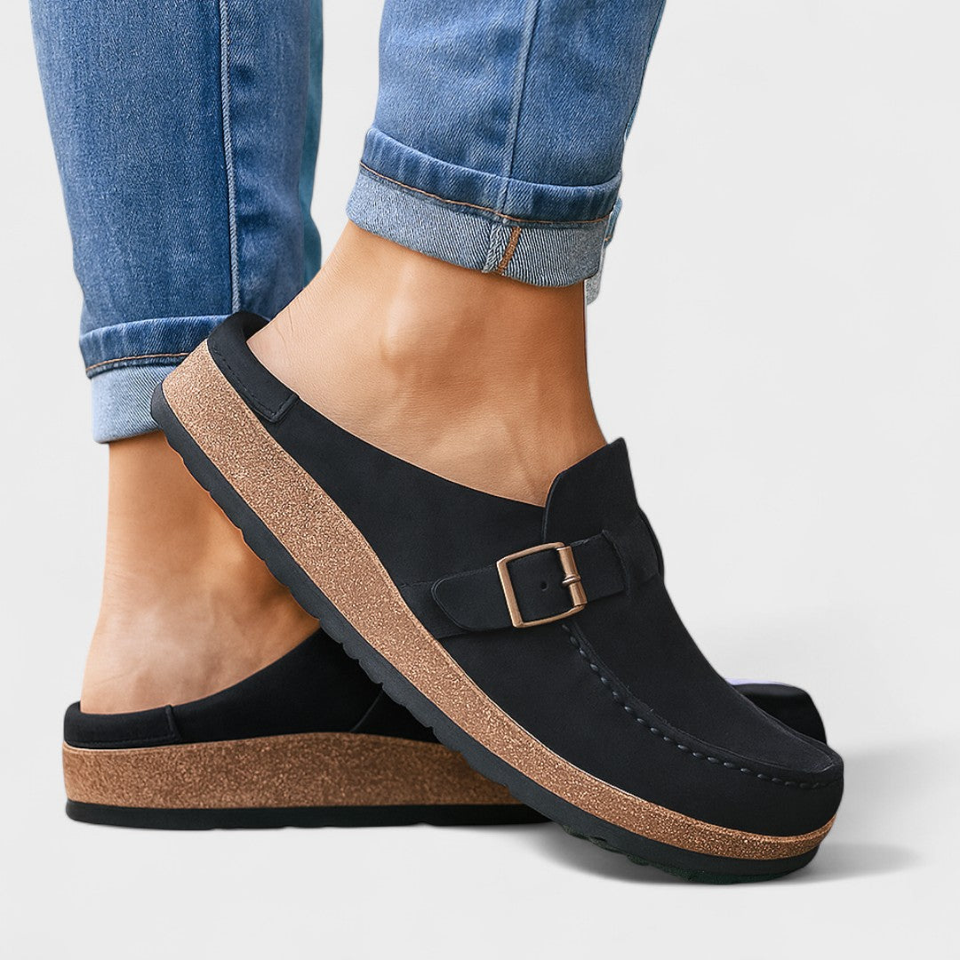 MOCASINES INÉS DE ANTE CON HEBILLA