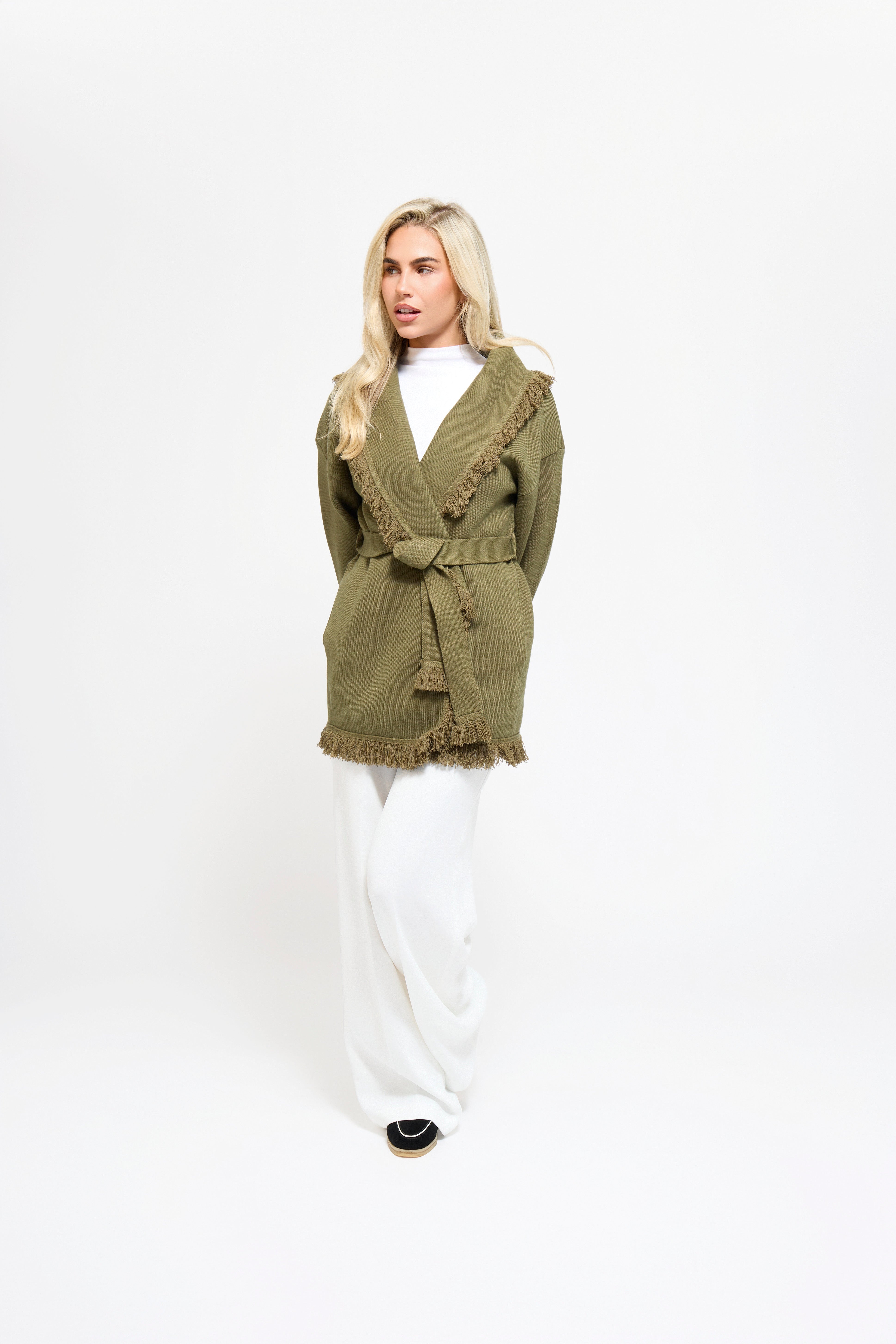 Chaqueta Verde Oliva con Flecos