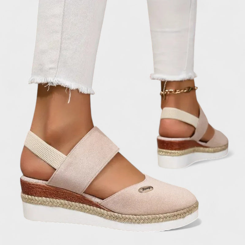 SANDALIAS ALEXANDRA DE CUÑA