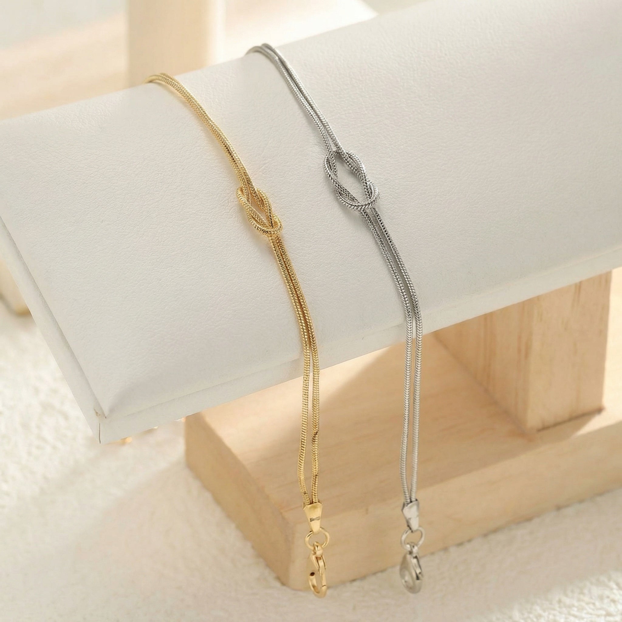 Pulsera Knot Bond